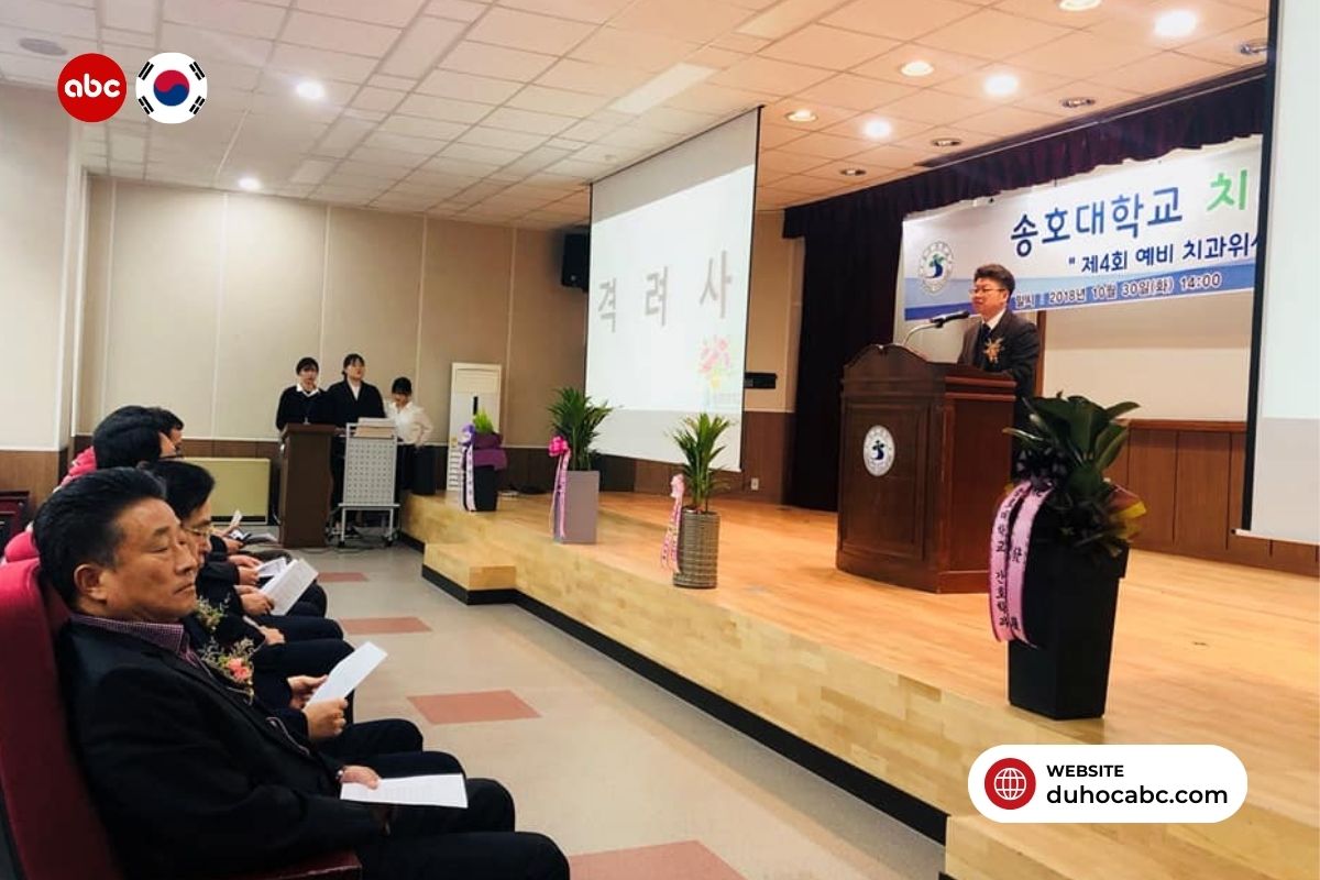 dai-hoc-songho-du-hoc-abc-3 