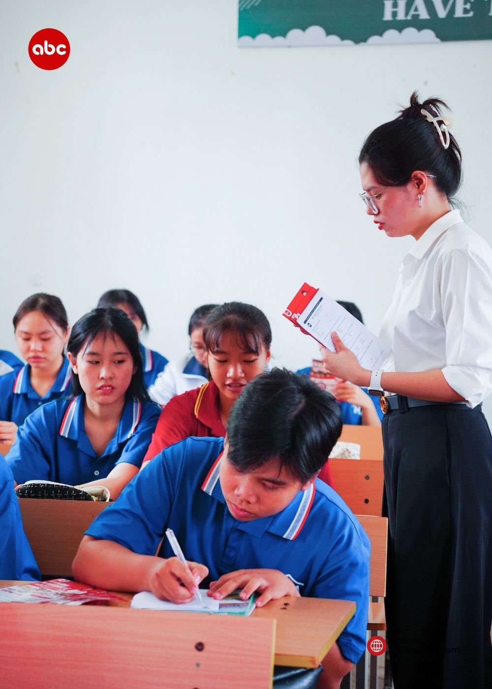 tu-van-du-hoc-truong-thpt-hoa-lu-a-1