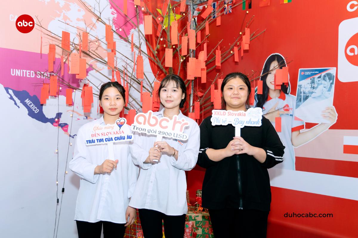 abc-giao-luu-voi-truong-thpt-truong-han-sieu-3