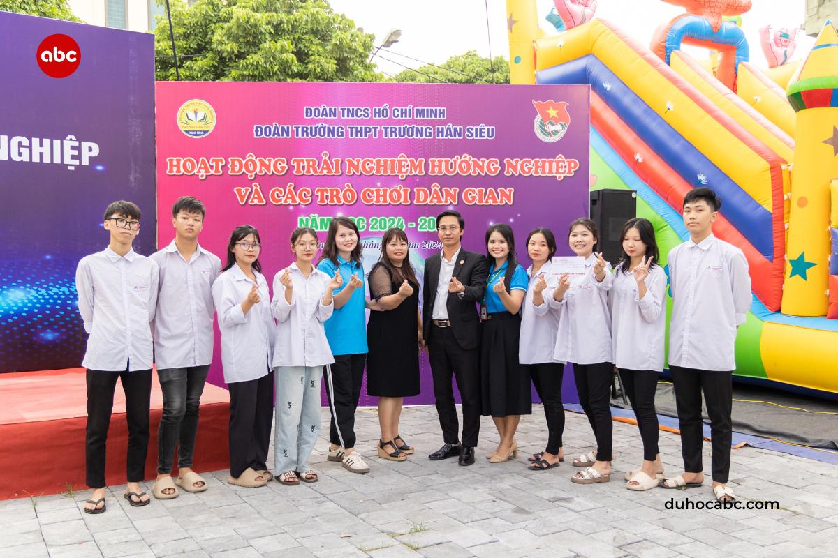 abc-giao-luu-voi-truong-thpt-truong-han-sieu-6