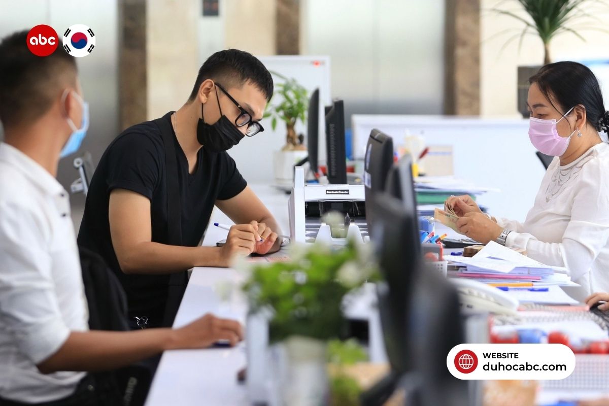 hoc-bong-tien-si-han-quoc-6